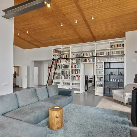 Annenwalde 4 Bedrooms With Sauna Feriehus