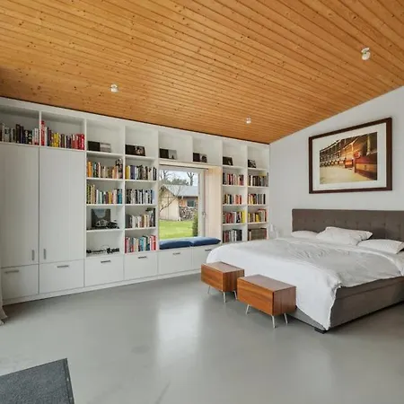 Annenwalde 4 Bedrooms With Sauna *