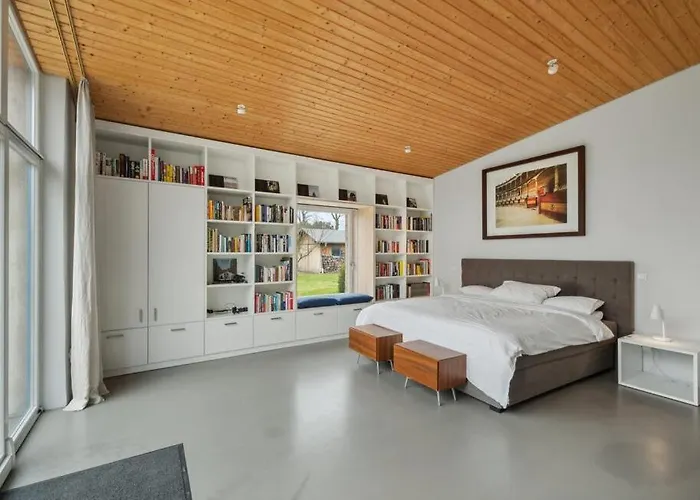 Annenwalde 4 Bedrooms With Sauna *